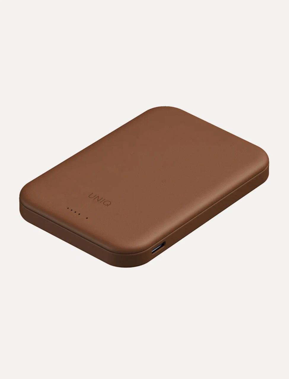 На фото изображено Внешний аккумулятор Uniq Lexa 5000 mAh, карамельный