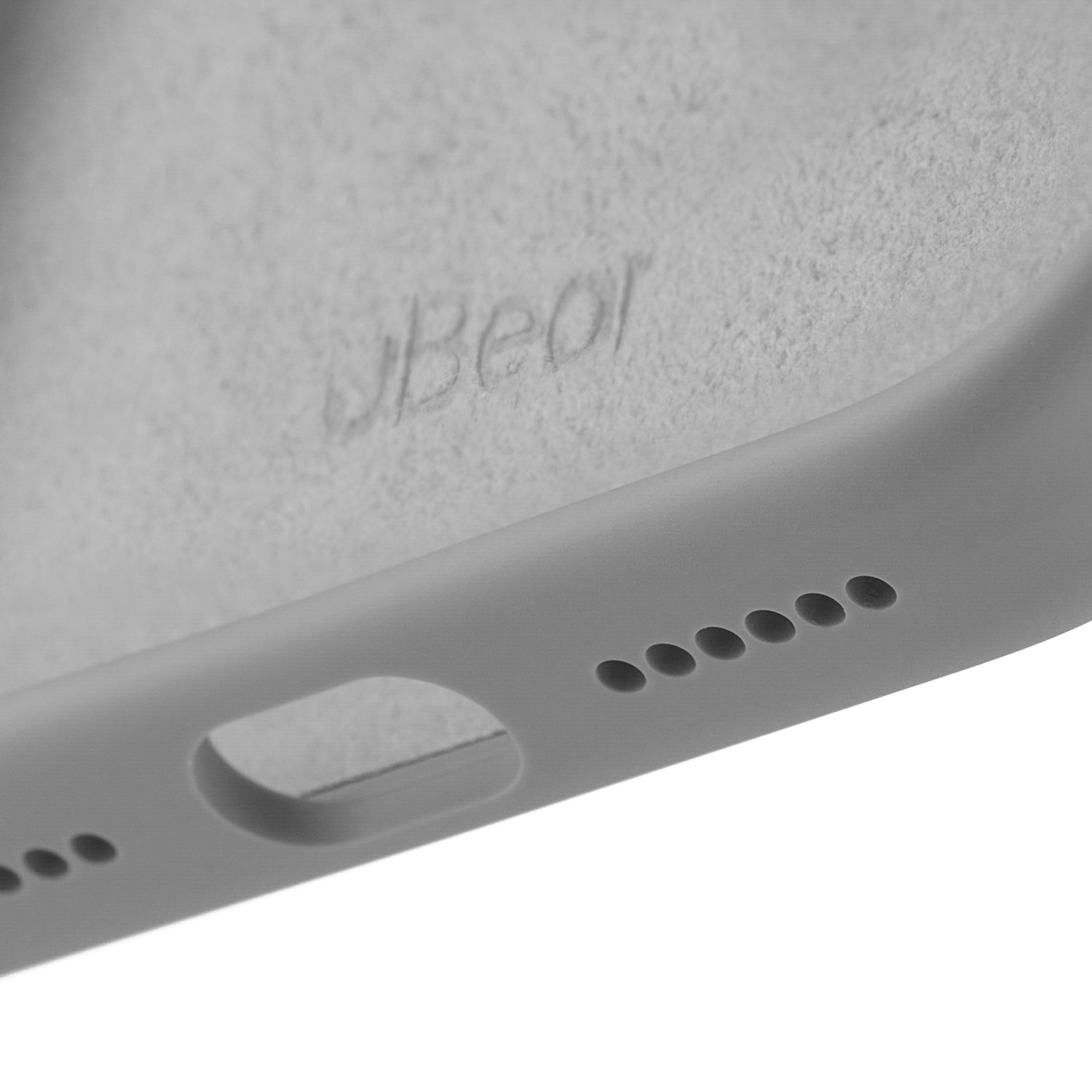 На фото изображено Чехол защитный uBear Touch Mag Case для iPhone 17 Pro Max, MagSafe, светло-серый