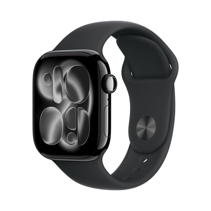 На фото изображено Apple Watch Series 11, 42 мм, корпус из алюминия цвета «Чёрный оникс», спортивный ремешок, размер S/M